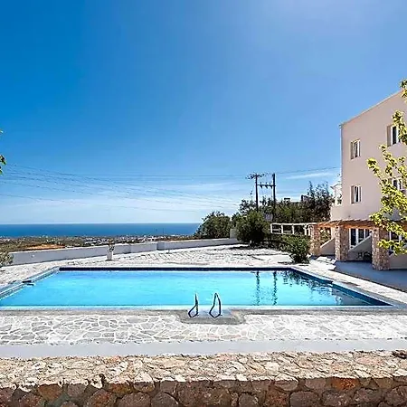 Gin Wellness Hotel
