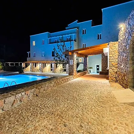 Gin Wellness Hotel