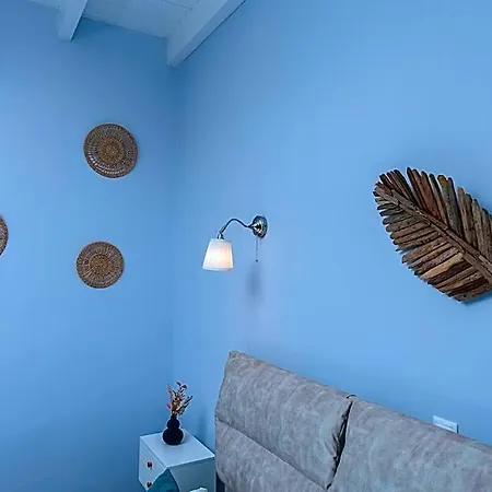 Gin Wellness Hotel Santorini Island